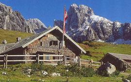 Wanderung in den Salzburger Bergen zur Stuhlalm